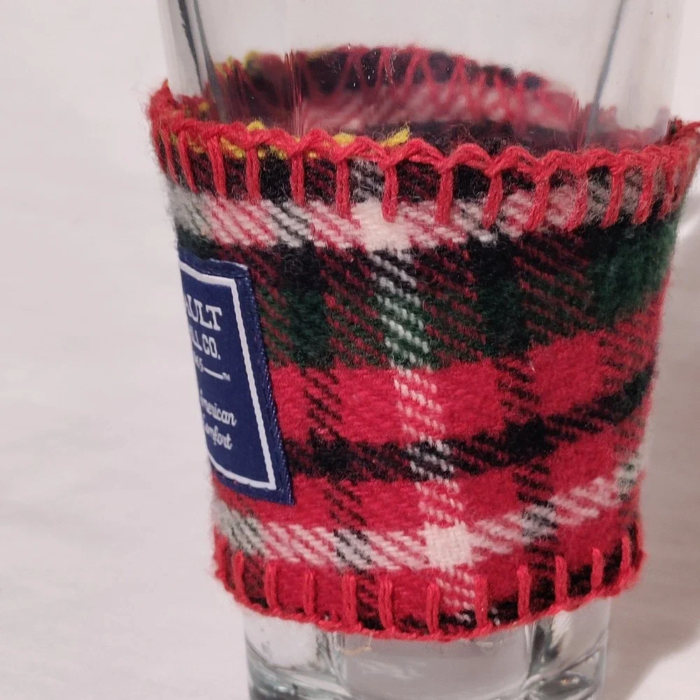 Coffee/pint‎ sleeve, Faribault Woolen Mill Approx 4
